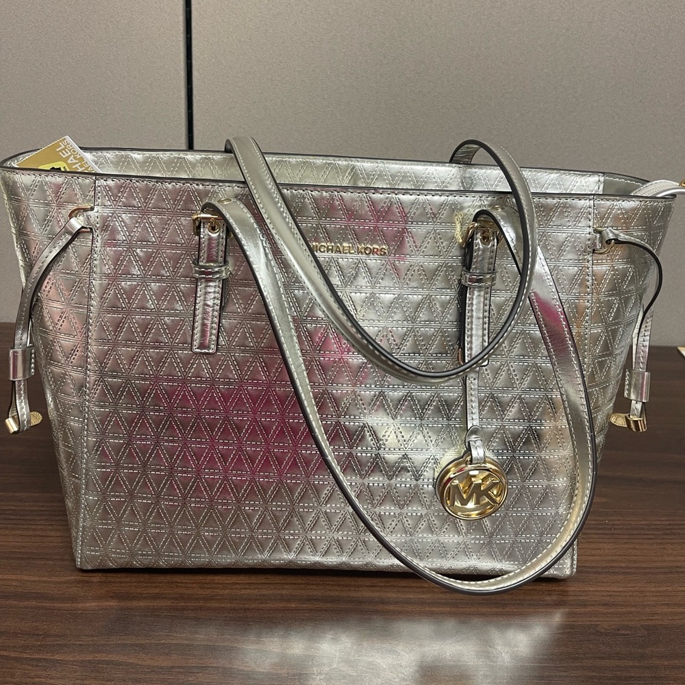 MICHAEL Michael Kors Metallic Silver Voyager Medium Tote